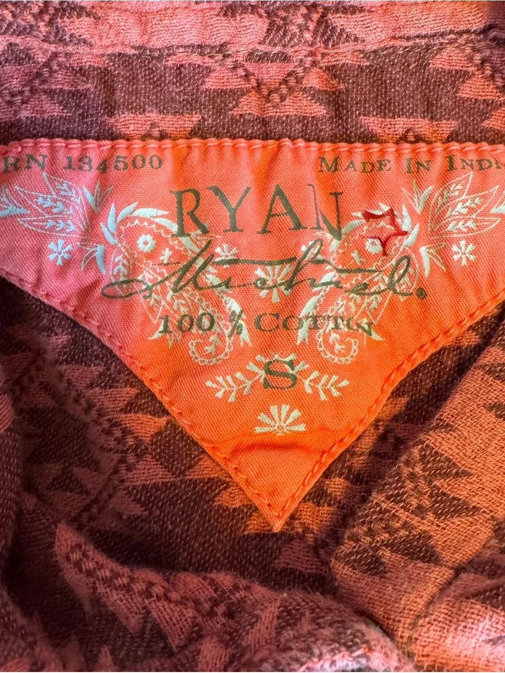 RYAN MICHAEL Apache Women’s Coral Print Western Metal Snap Front Top Sz S